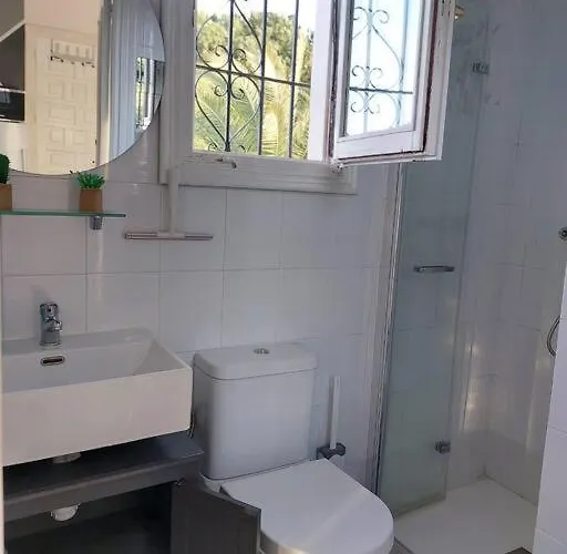 Estudio Encantador En *