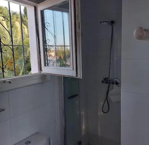 Estudio Encantador En アパート