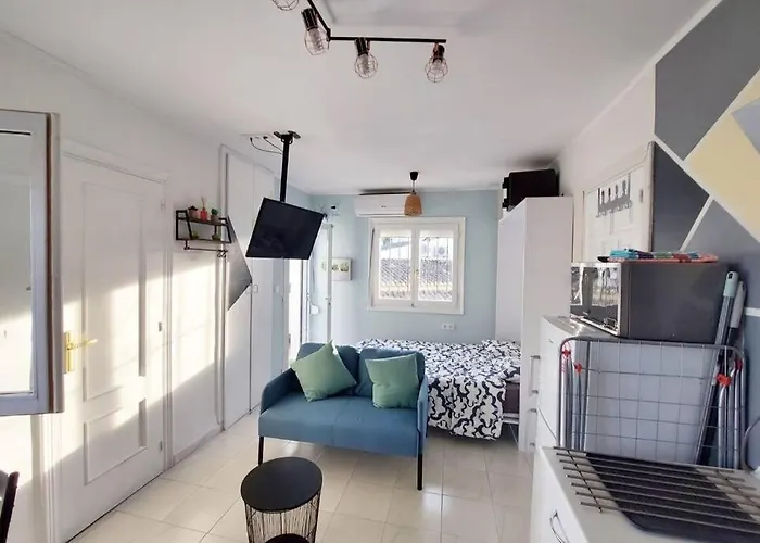 Estudio Encantador En Διαμέρισμα